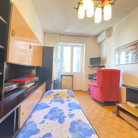 Beada Home, A Pochi Passi Dal Centro Storico Milano E Navigli, Con Fermata Metropolitana Sotto Casa Exterior foto