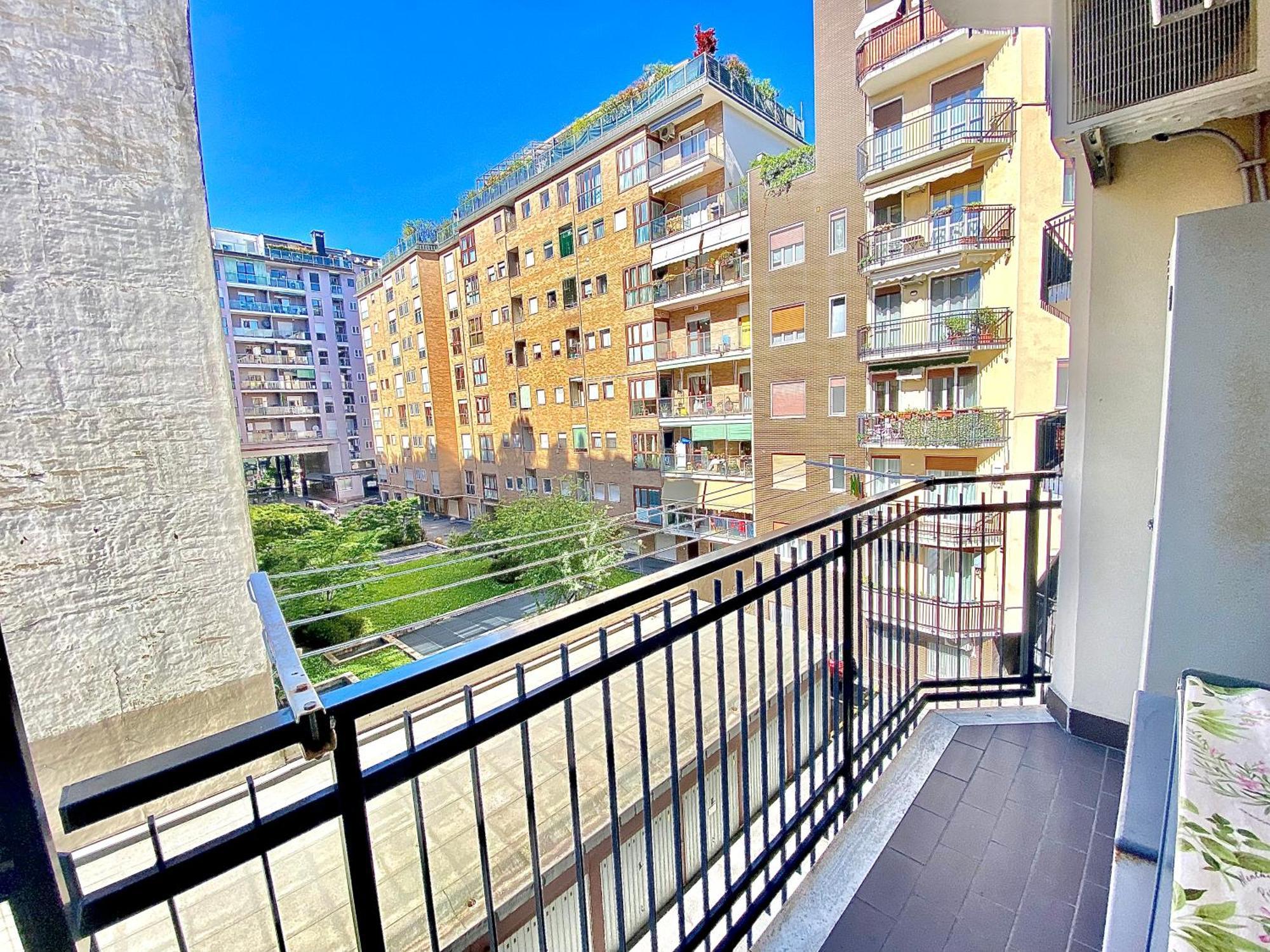 Beada Home, A Pochi Passi Dal Centro Storico Milano E Navigli, Con Fermata Metropolitana Sotto Casa Exterior foto